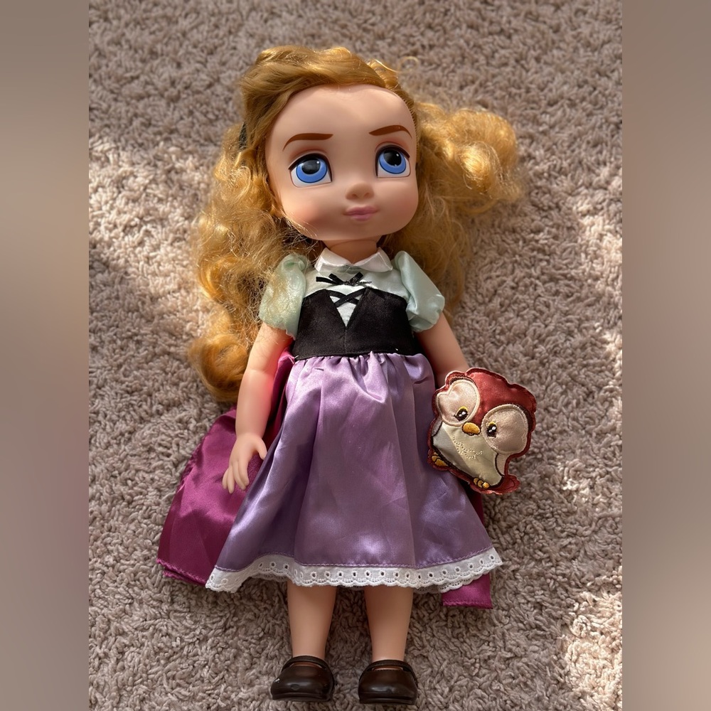 Disney Animator's Collection Princess Aurora with Plush Owl Friend  16" H